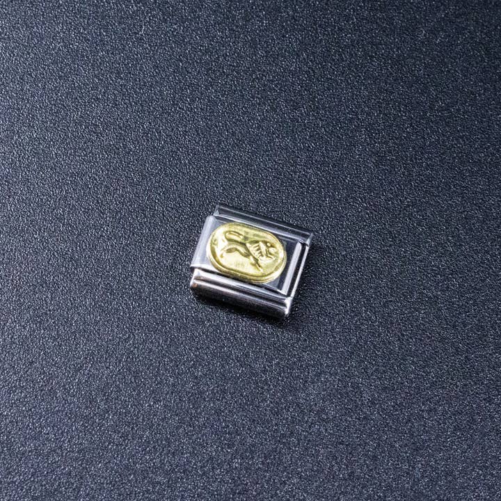 Natalia - Wholesale Individual Charm/Pendant - Italian Charms - Leo Zodiac, 9mm Gold Bracelet Links1