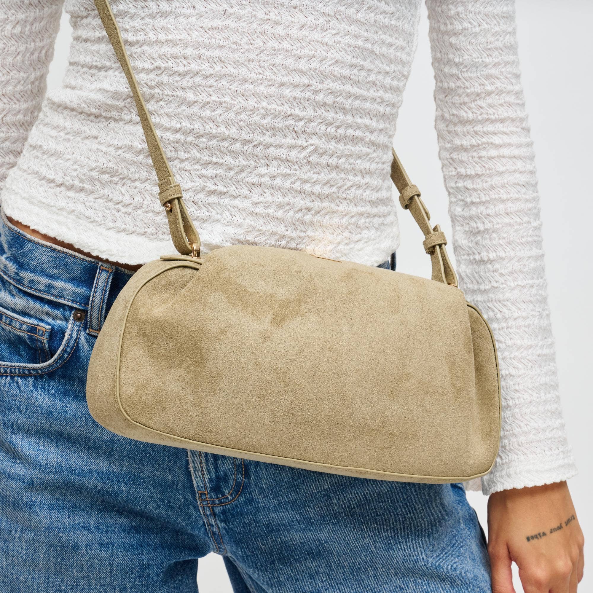 Urban Expressions - Wholesale Crossbody Bag - Women's - Lizzie Crossbody9