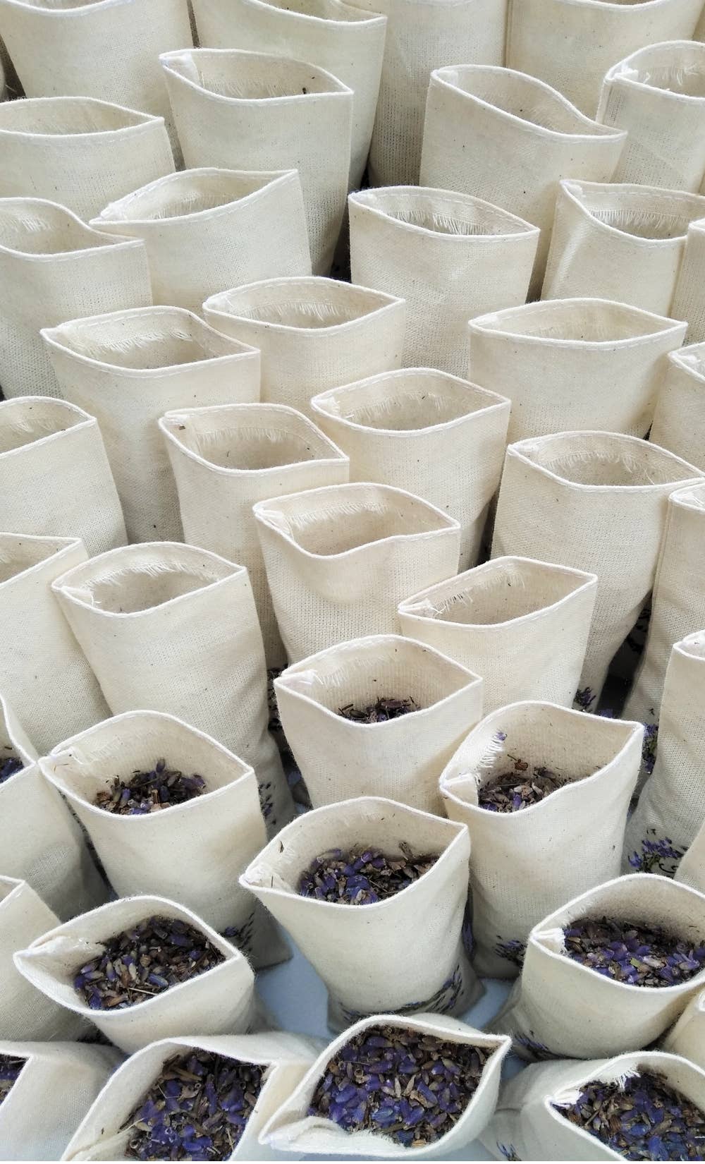 DECORER - Wholesale Sachet - 3 Lavender sachets with a beautiful fragrance for CHRISTMAS1