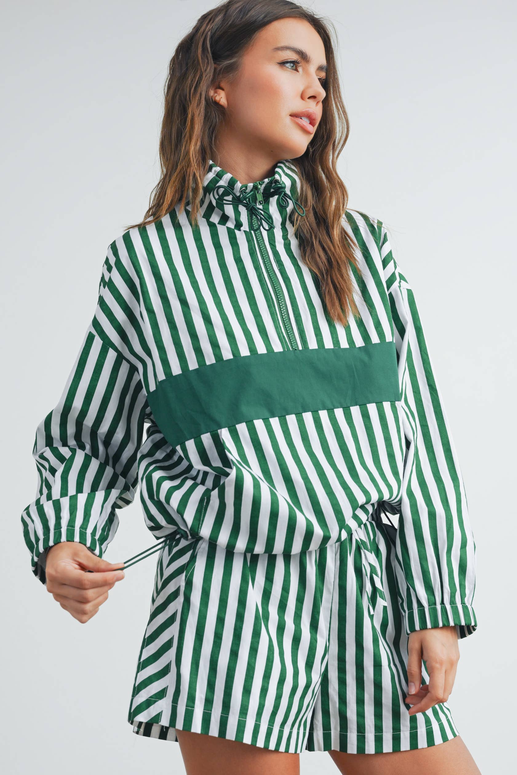 BUTTERMELON - Wholesale Sweatshirt - Women's - Drawstring Turtleneck Jacket - BMT753333