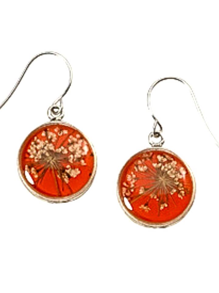 Boucles d'oreilles rondes petites en dentelle sur orange sanguine pour la vente par Shari Dixon