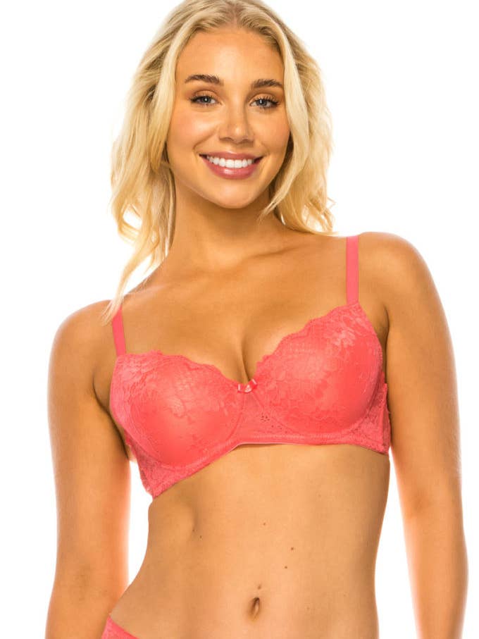 Soutien-gorge à motif floral pour la vente par Fashion Quality Boutik