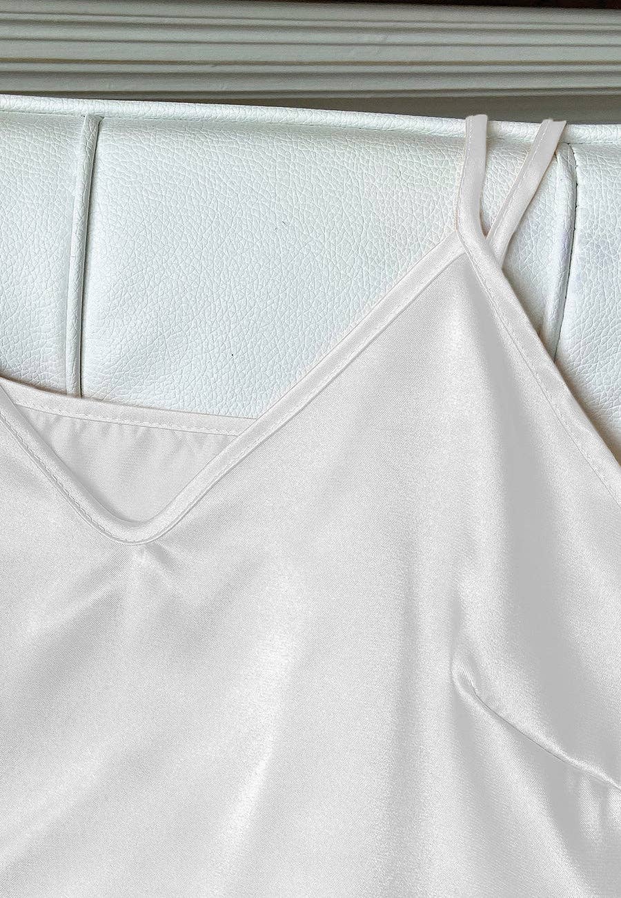 Anna Kaci Wholesale - Wholesale Lounge Set - Women's - Satin Tank and Ruffle Hem Shorts40