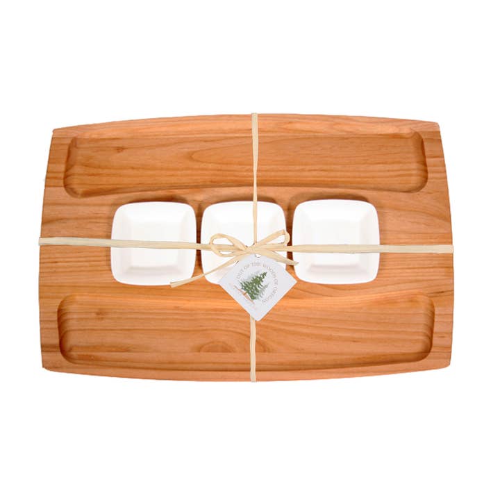 Planche de service à 3 plats avec bols blancs pour la vente par Out of the Woods of Oregon