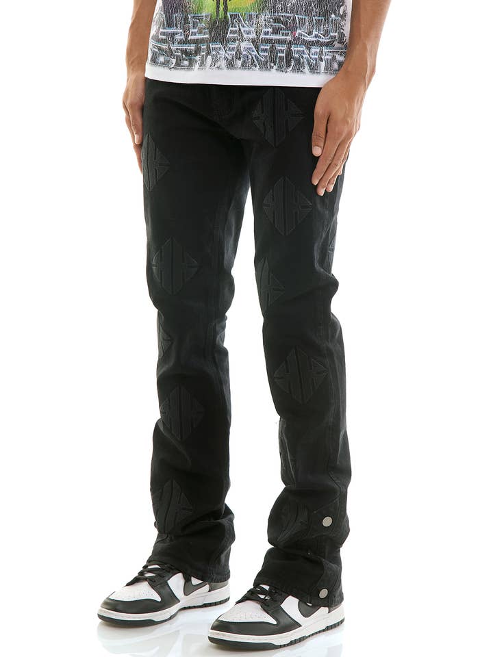 KDNK - Wholesale Jeans - Men's - EMBROIDERY FLARE JEANS1