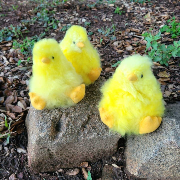 5" Fur Alpaca Yellow Chick for wholesale by Choice Alpaca Products