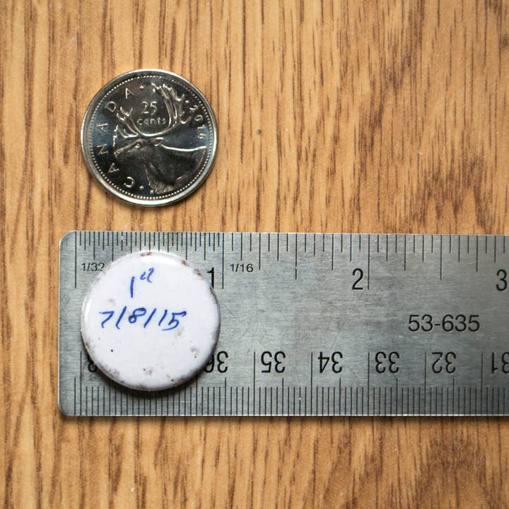 Caroline W Illustration - Wholesale Lapel Pin/Button - I love black cats pin (1 inch diameter)3