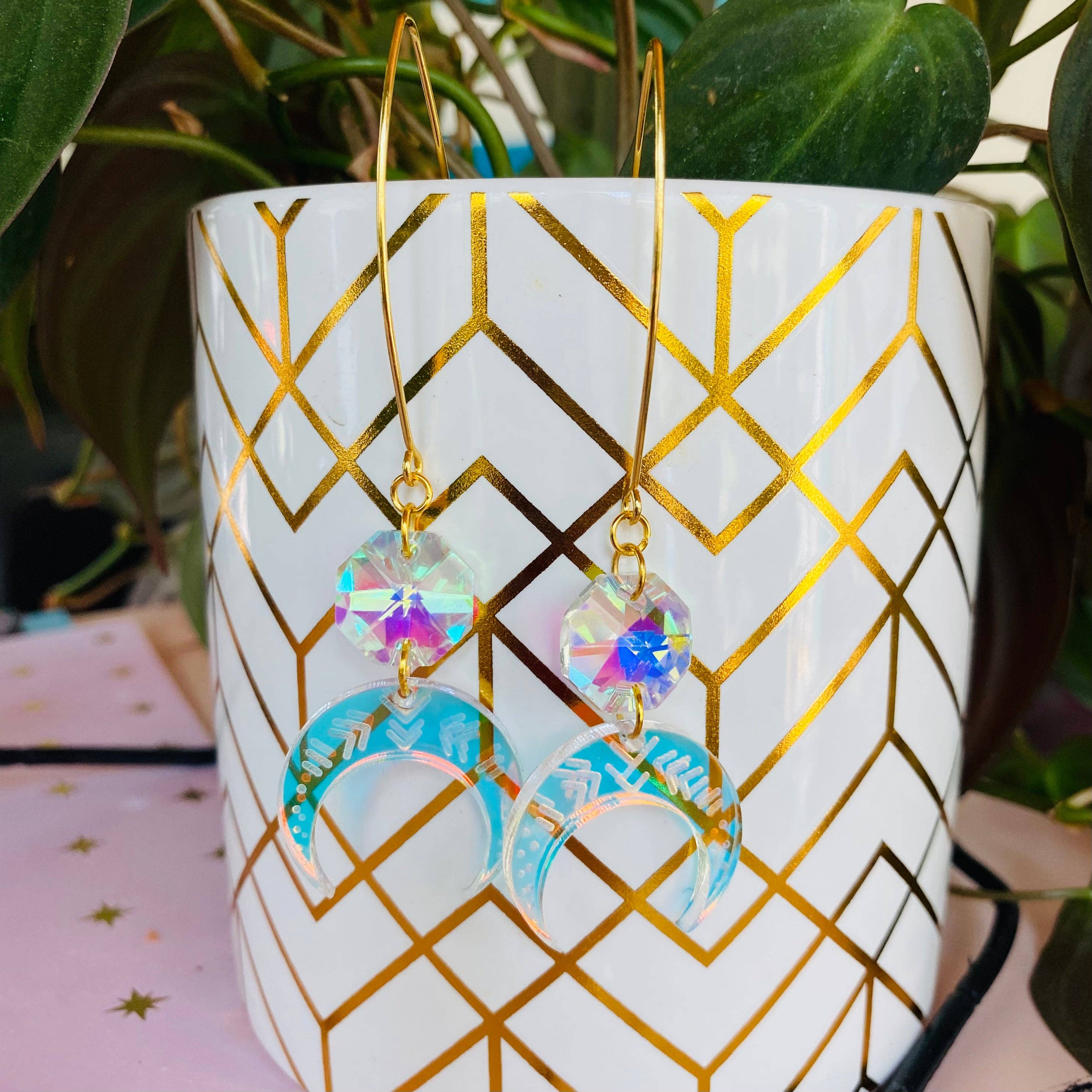 Moody Girl Accessories - Wholesale Dangle Earrings - Summery Moon Earrings2