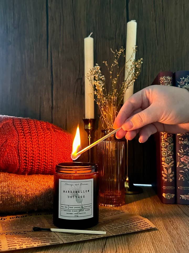 Marshmallow Cottage soy wax candle for wholesale by Strings and Dreams Ltd