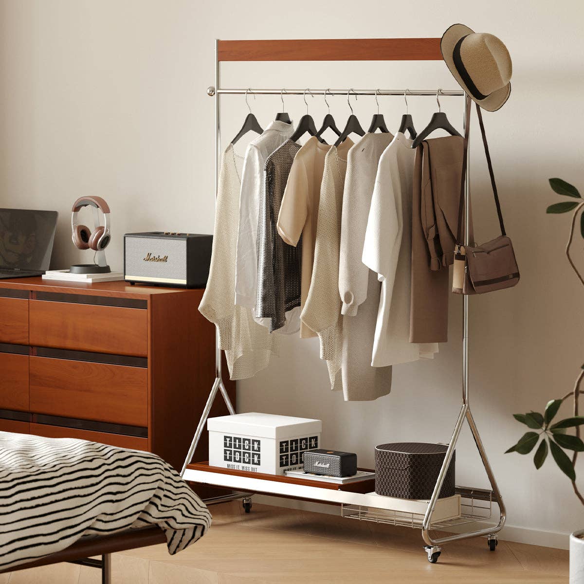 HOMYCASA DESIGN INC - Wholesale Coat Rack - Leon clothes hanger antique American clothes and hat rack retro home portable stainless steel bedroom floor storage shelf7