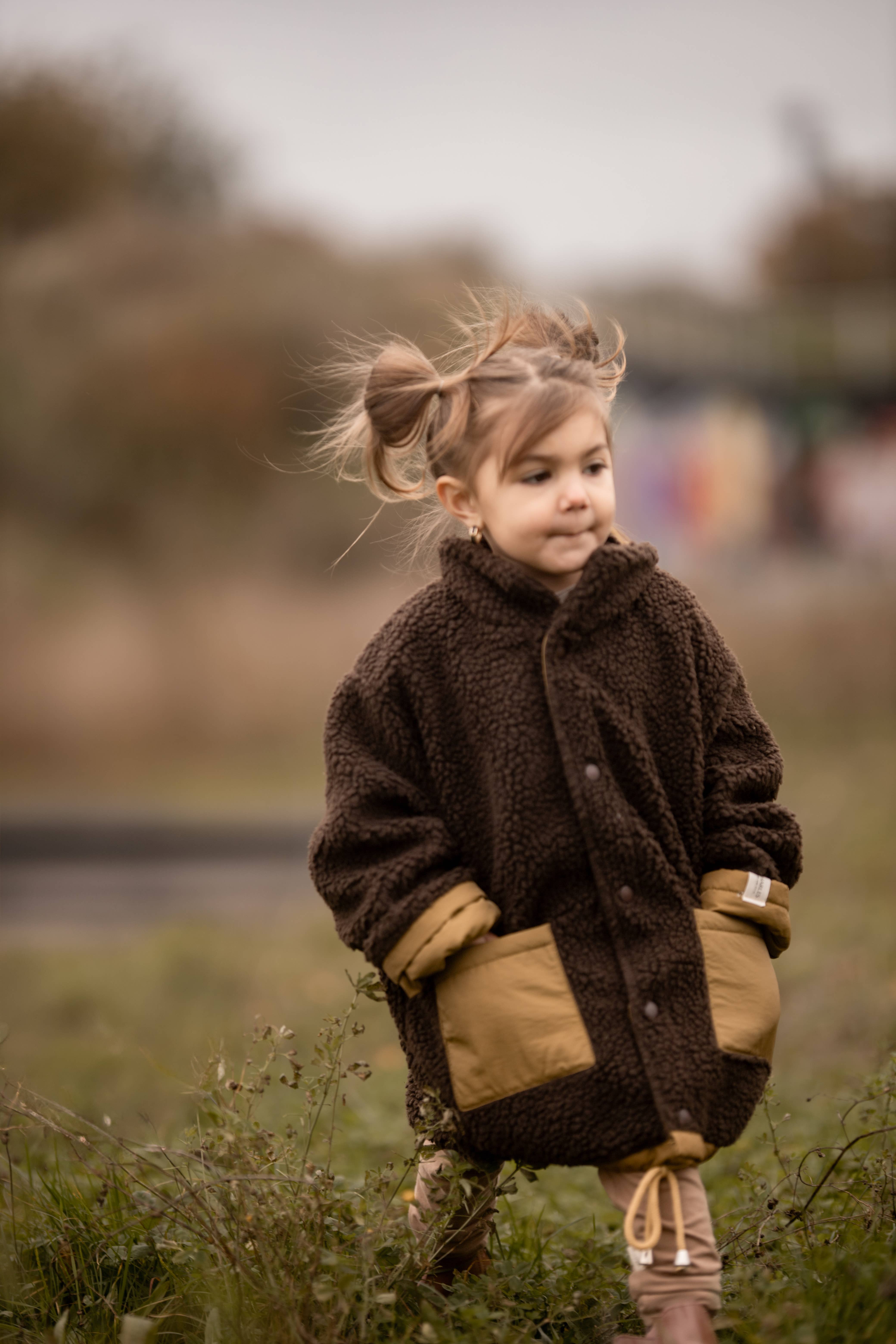 Annie & Charles – wholesale Jacka - Barn – Annie & Charles® JULEZ vändbar teddyjacka10