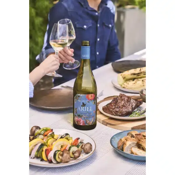 Zepeim - Wholesale Non-Alcoholic Spirits/Wine/Beer - Ariel Chardonnay Non-Alcoholic White (USA, <0.5% ABV)3