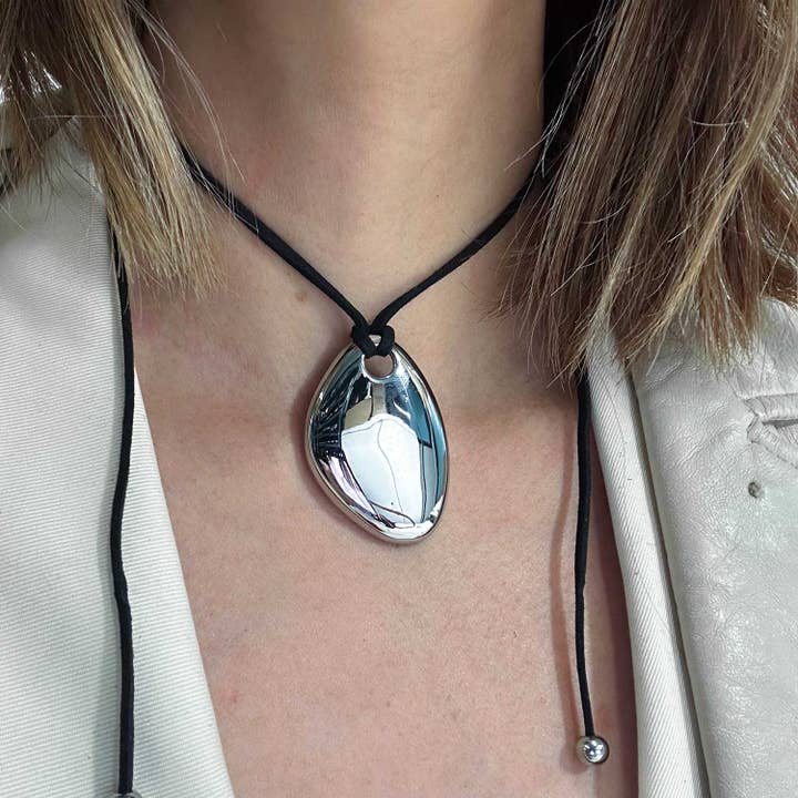 outofoffice - Wholesale Pendant/charm necklace - Helena Silver Cord Vegan Leather Necklace 3