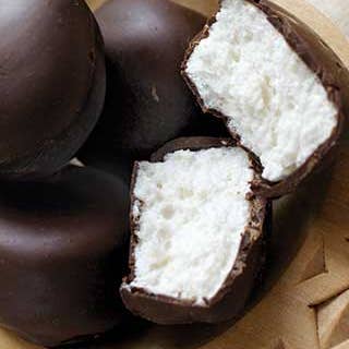 Bissinger's - Wholesale Chocolate Covered Sweets - Bissinger's Dark Chocolate Marshmallow Bon Bons - 6 OZ1