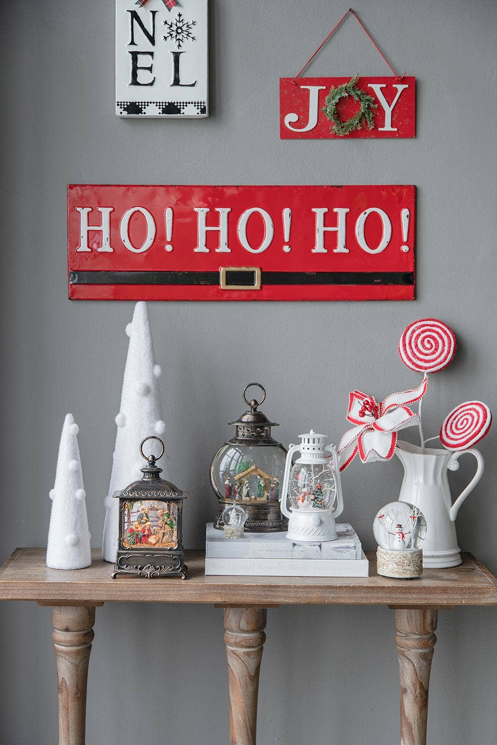 A&B Home Group Inc. – Ornamento por atacado – Globo de Água de Resina com Vidro D1.8x3"H c/ Ornamento de Árvore Base de Bétula3