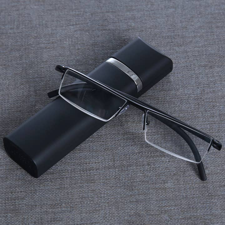 Cheats Readers With Flip Top Case for wholesale by Mad Man