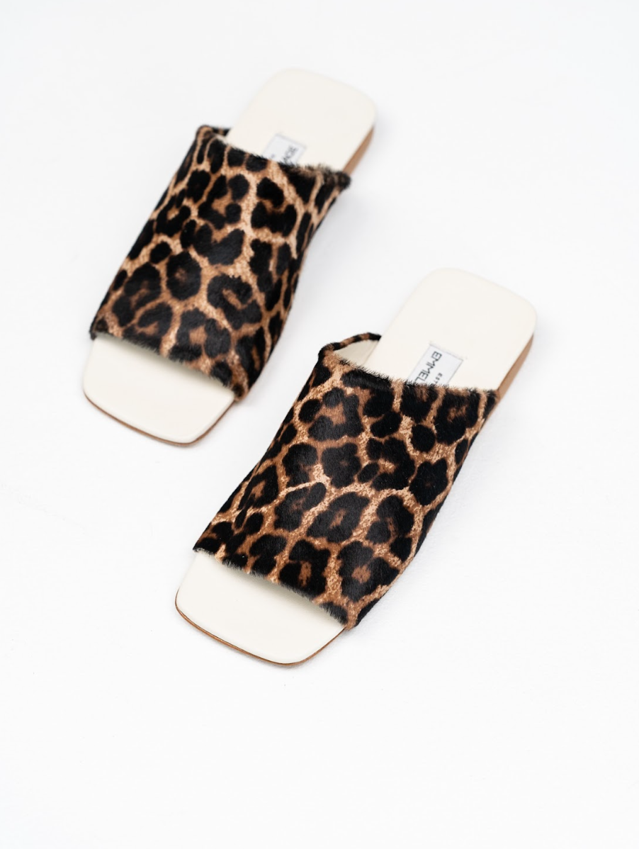 Nenya Fashion Limited – wholesale Slides – Women’s – Flat Slides Piazza4