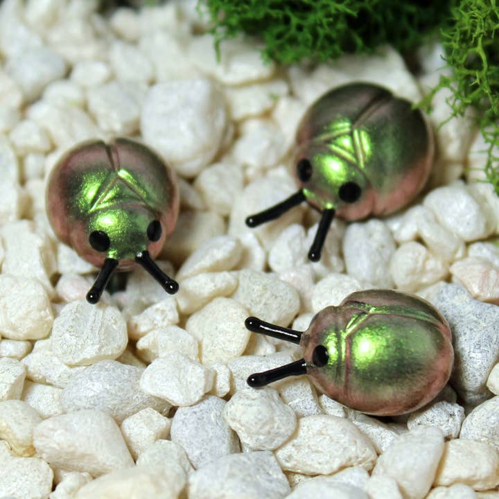 Iridescent Fairy Garden Beetles for wholesale by Mariposa Miniatures