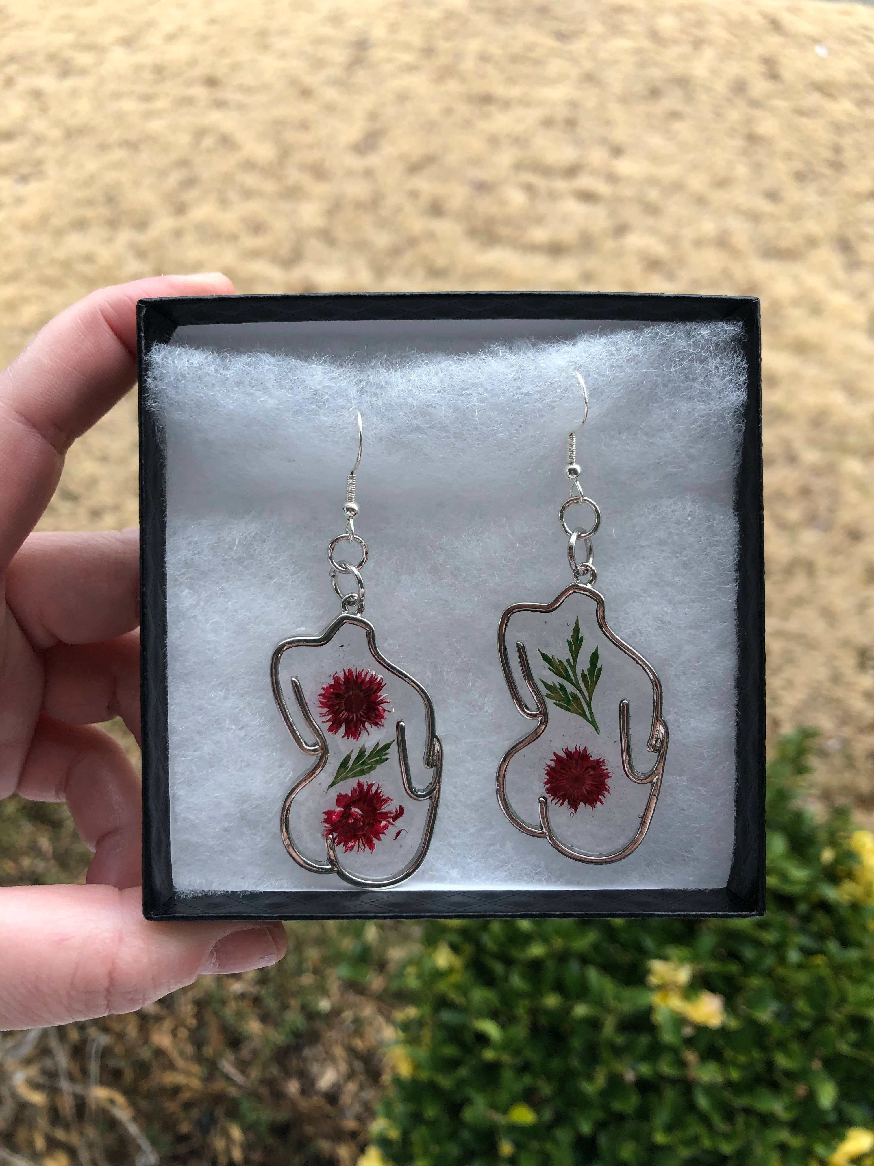 PTSFeminist – Engroshandel Hængeøreringe og creoløreringe – One-of-a-kind håndlavede blomster krop silhuet øreringe6