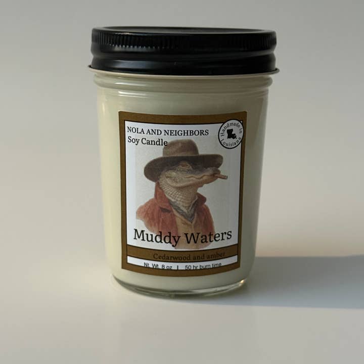 Muddy Waters - Fiori di melo, cedro e pioggia per la vendita all'ingrosso da parte di Nola and neighbors