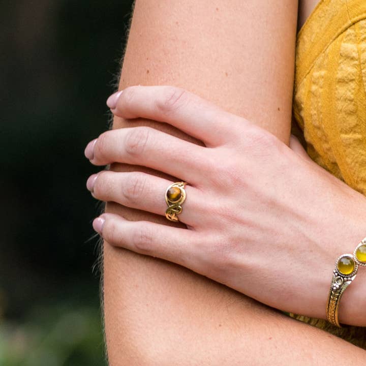 Anju Jewelry - Wholesale Jewellery set - Tanvi Collection Ring Prepack - 12 Gold Rings in a Box1