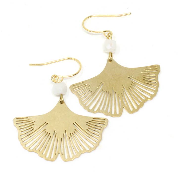 Crafts & Love – wholesale Dangle earrings – Ginko Earrings - Moonstone