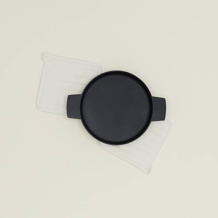 Hawkins New York - Wholesale Oven Mitt/Pot Holder - SIMPLE LINEN POT HOLDERS - SET OF 21