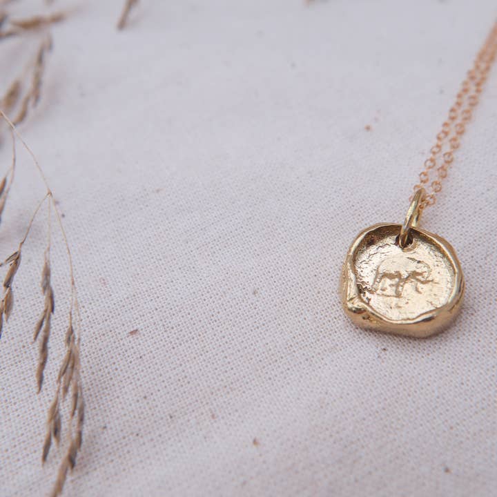 Collar con monedas antiguas Hestia para venta al por mayor de Taken Twice