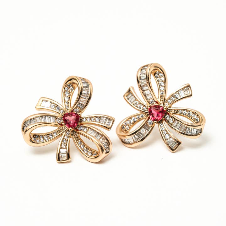 Ich bin strahlende Schleifen-Ohrstecker für den Großhandel von Harma