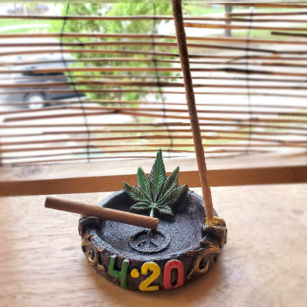 Pichincha - Vente Cendrier - Cendrier rond en forme de figurine verte à 420 feuilles6