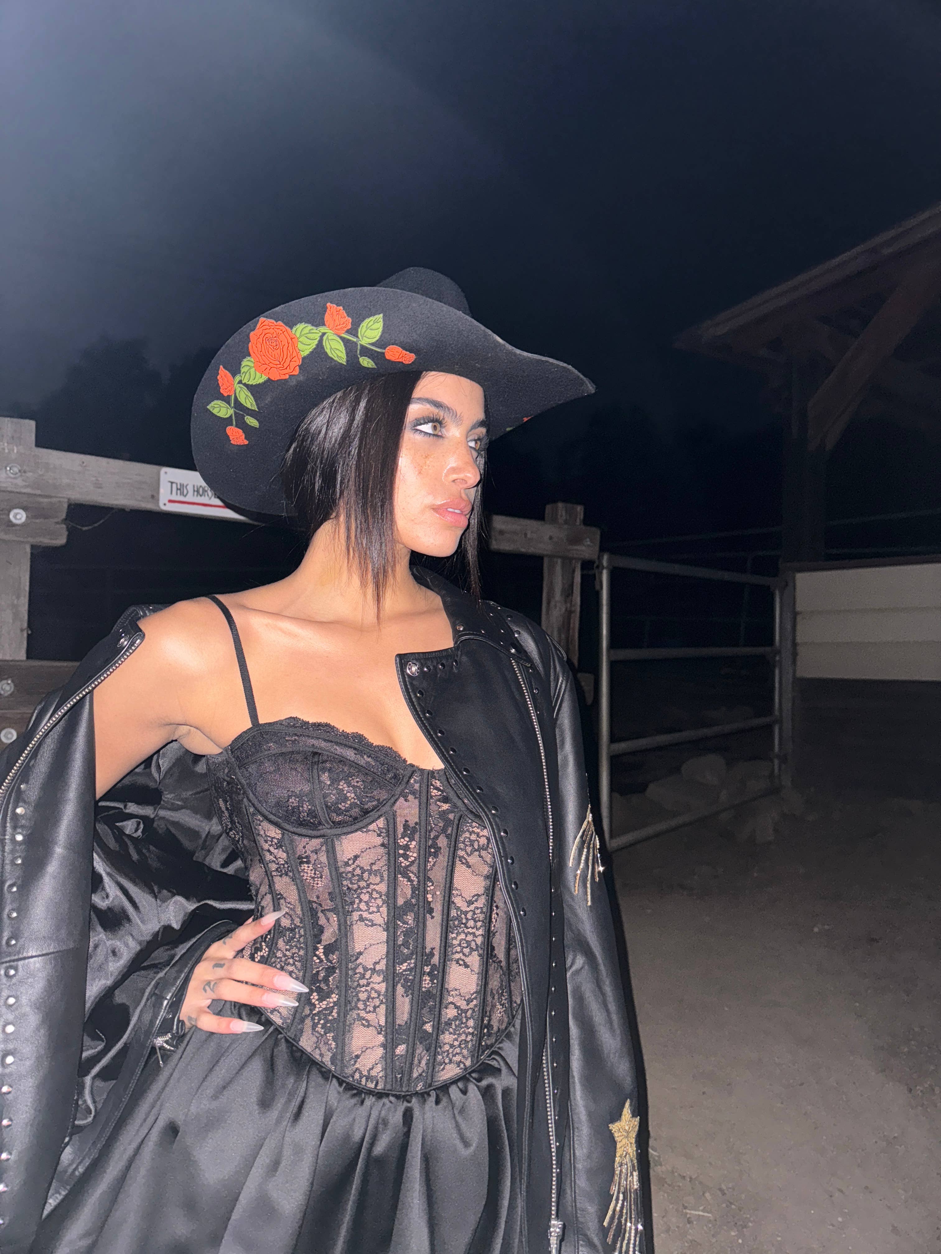 Wild as Heck – Fedora - Mulher por atacado – Chapéu Western Marlowe com flor de rosa – estilo cowboy para festival6