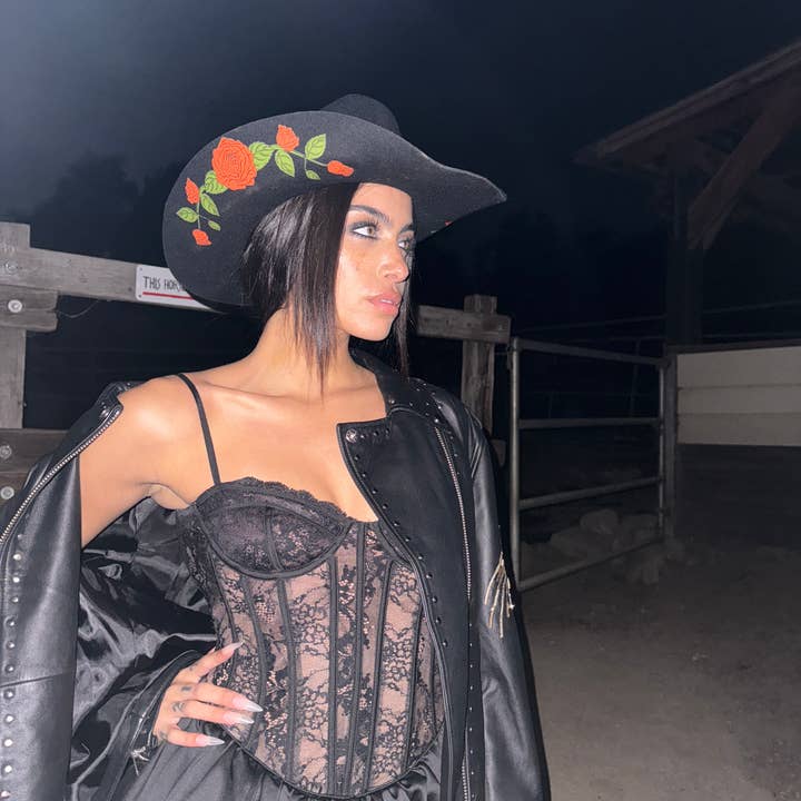 Wild as Heck – Fedora - Mulher por atacado – Chapéu Western Marlowe com flor de rosa – estilo cowboy para festival6