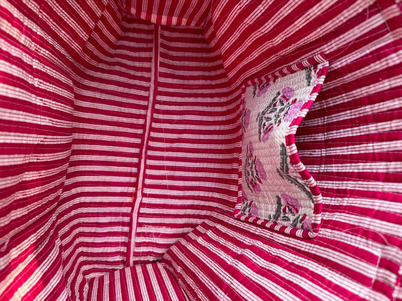 Bhawana Handicrafts – Sacola - Mulher por atacado – Bolsa de Algodão Matelassê Estampada para Mulher5