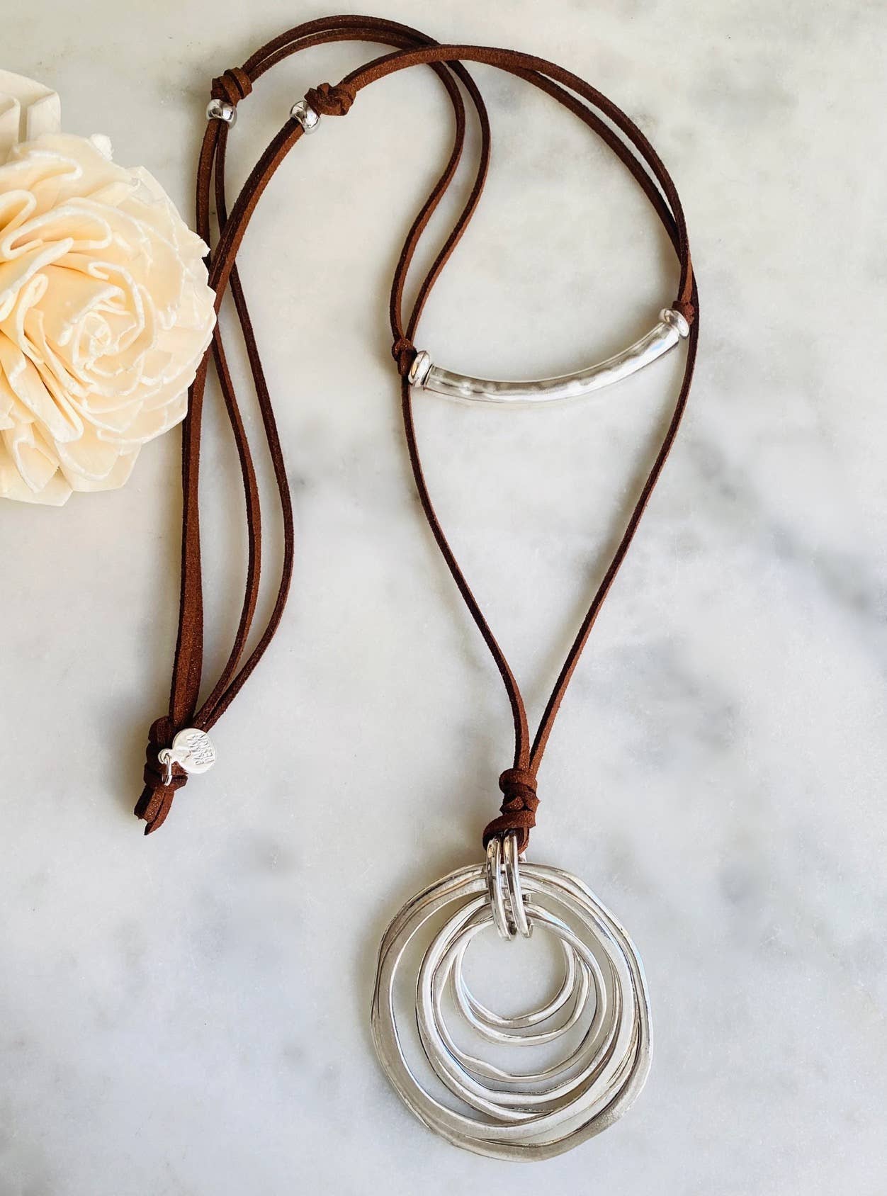 Dajana Design - Wholesale Pendant/Charm Necklace - Pretty Cool Brown Necklace