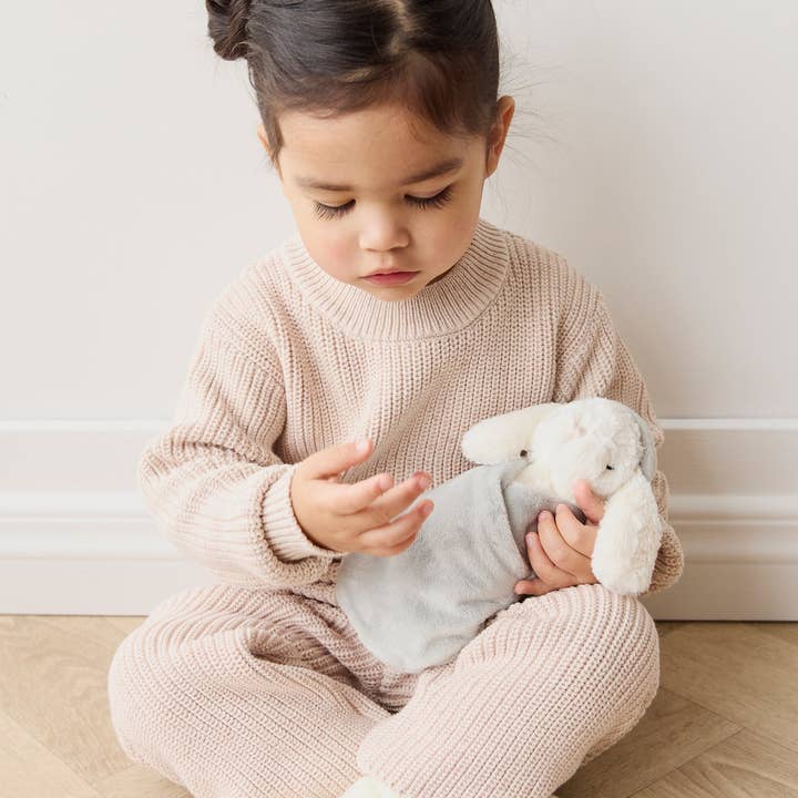 Shine on me Distribution - Wholesale Stuffed/Plush Toy - Kids & Baby - Sleeping Penelope Plush - Willow - Snuggle Bunnies6