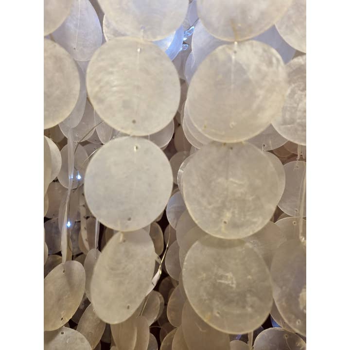 Bali and co - Wholesale Chandelier/Hanging Light - MOTHER-OF-PEARL DISC PENDANT2