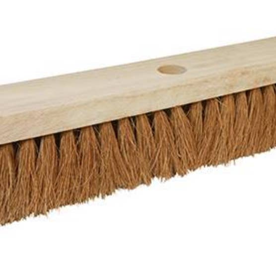 Tête de balai en bois d'hévéa avec poils doux en fibre de coco pour la vente par Mzs Gereedschap