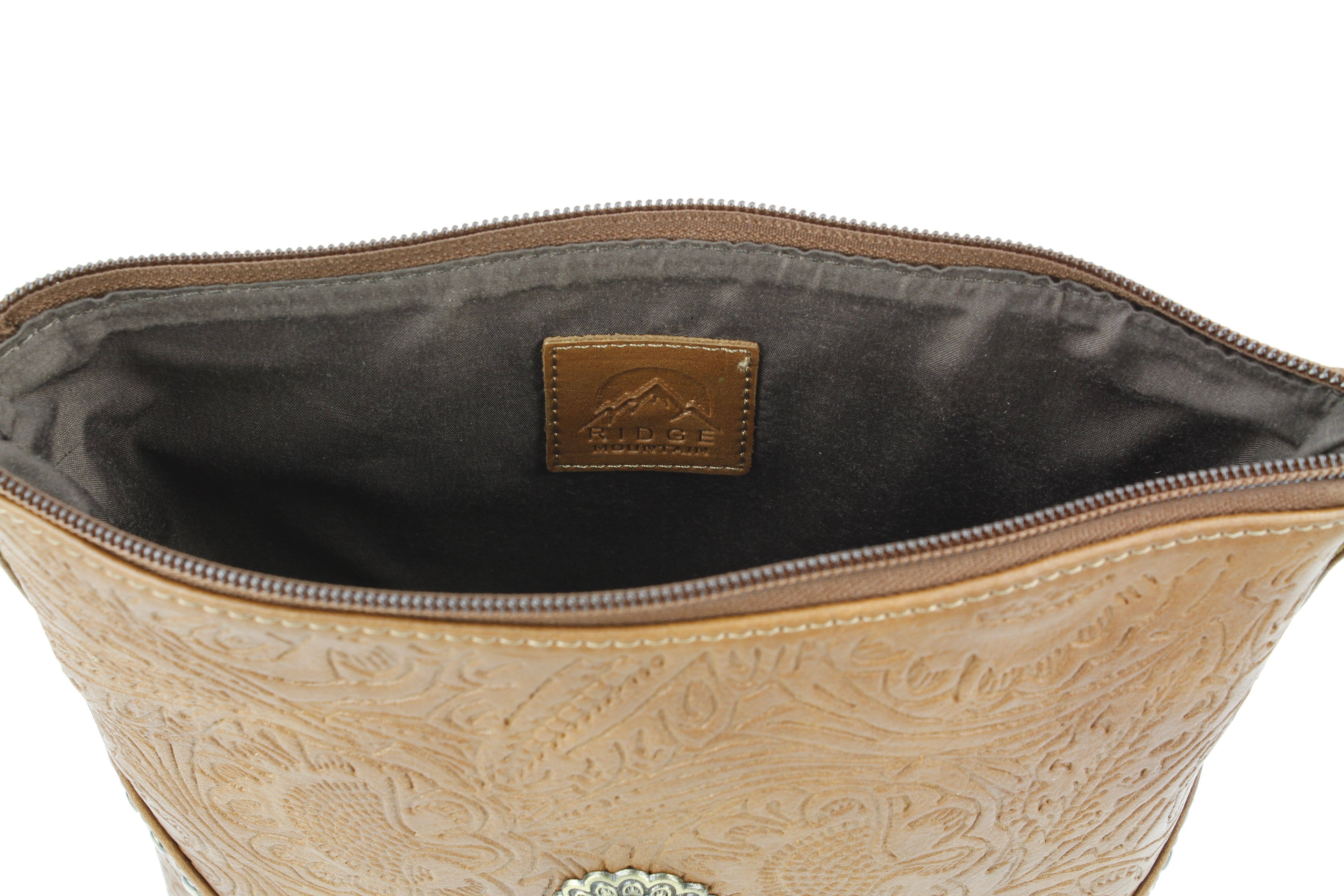 Leather Impressions Inc – Engroshandel Messenger bag – Kvinder – Vegansk læder filigran messenger med concho RMHB 40 250422