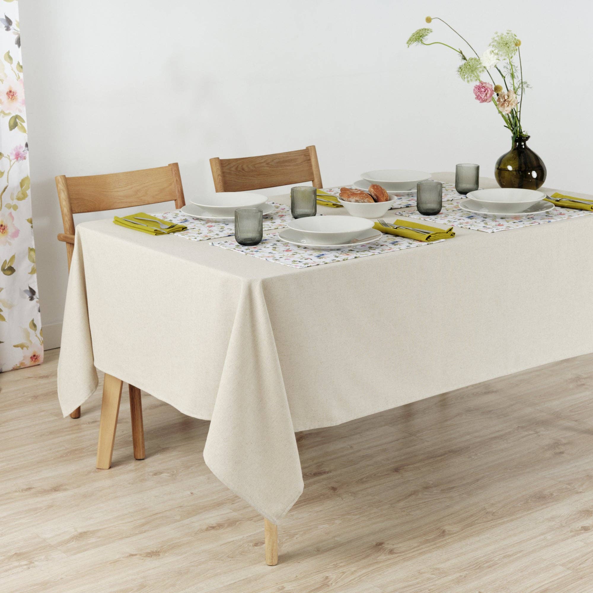 SG HOGAR - Wholesale Tablecloth - Plain linen tablecloth 100% natural fabric feel5
