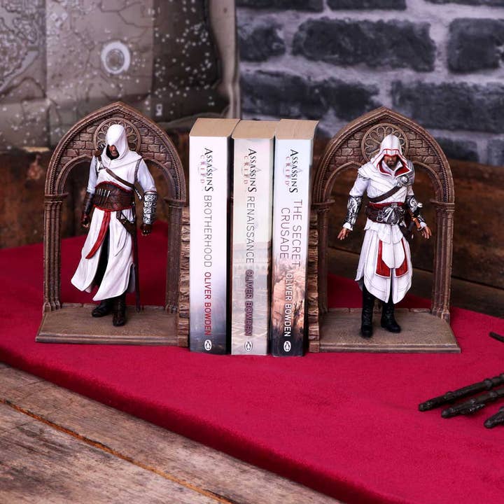 Assassin’s Creed Altair and Ezio Library Gaming Bookends for wholesale by WONDER IMPORTS AUSTRALIA