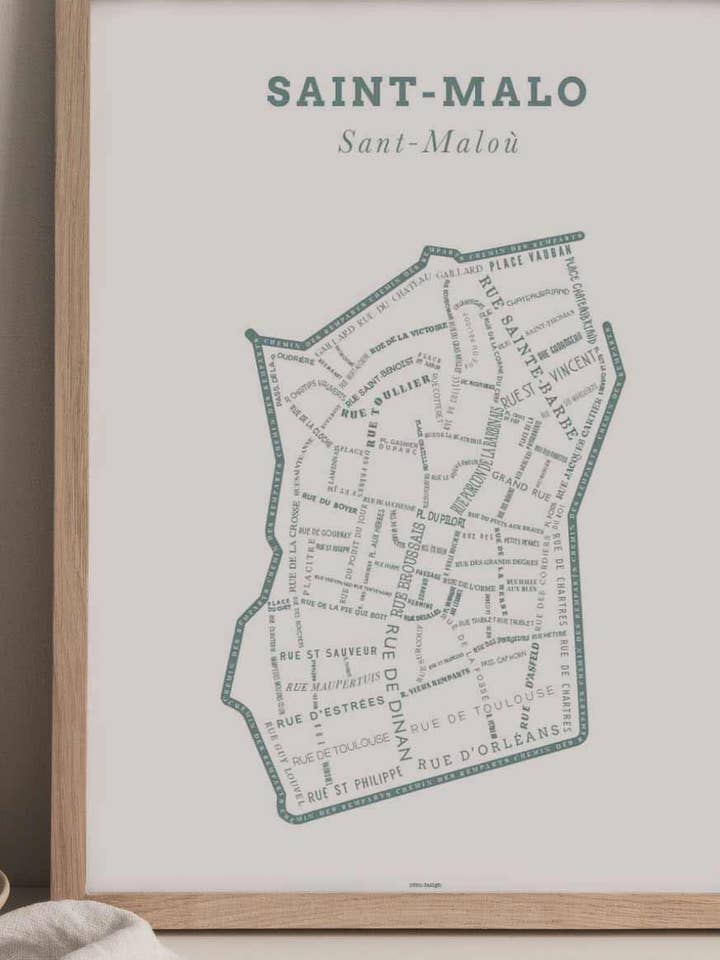 Poster Het goede plan - Saint-Malo Emeraude voor wholesale door Zébu