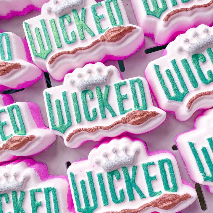 Bathe Enchanted - Wholesale Bath Bomb/Fizz - Wicked Bath Bomb