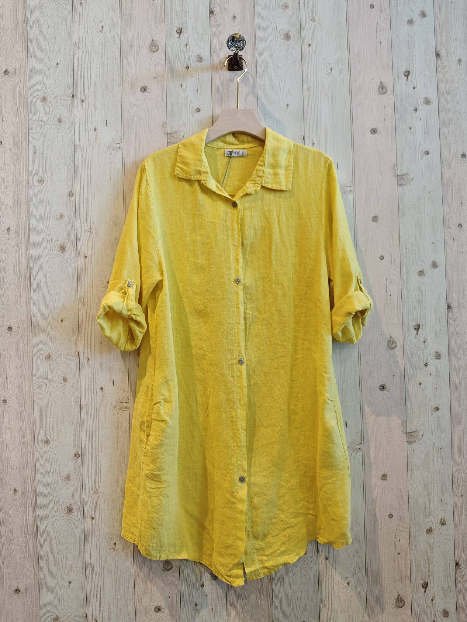 Linen & More – Engroshandel Skjorte med buttondown – til kvinder – REF 89075 kort skjortekjole i 100 % hør11