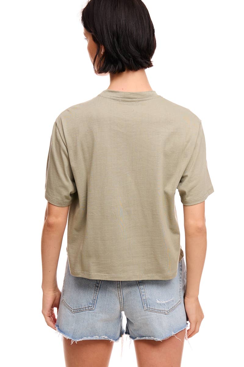 Foryeri - Wholesale T-Shirt - Women's - S/S RELAXED FAUX CROP TEE7