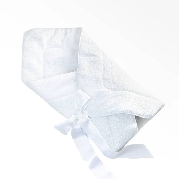 White Elegance Cradle Bedding for wholesale by a Baby inc