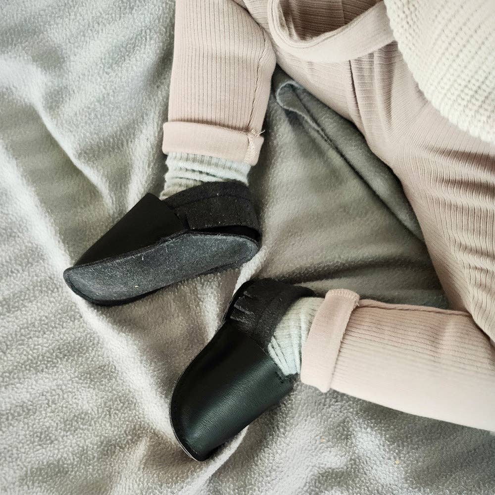 L&E Studio - Venta al por mayor Patucos - Bebé - Zapatos veganos para bebé mocasines en rojo profundo2