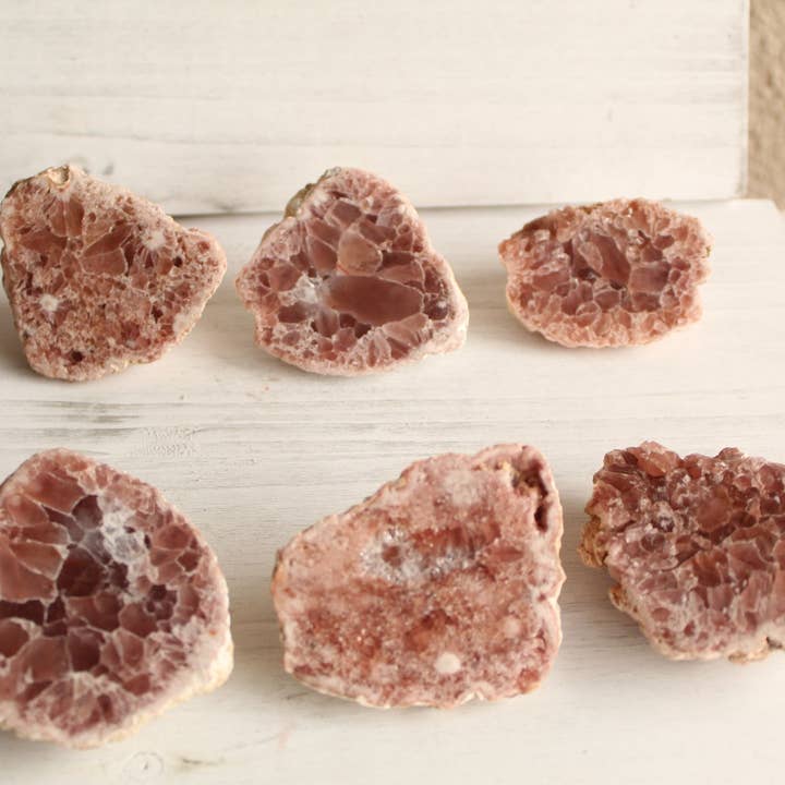 Géodes d'améthyste rose polies pour la vente par Panache