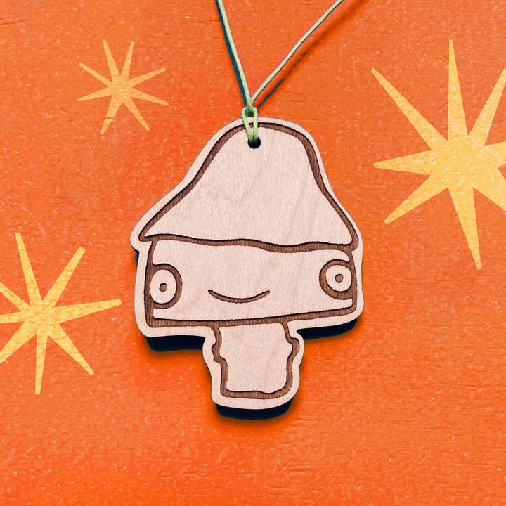 Ornamento a forma di fungo Stumpy per la vendita all'ingrosso da parte di Anna Totten