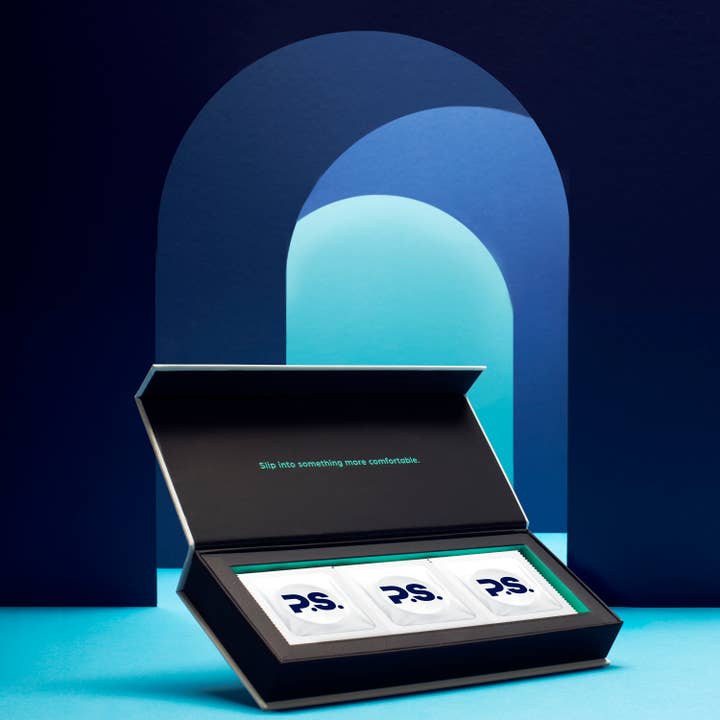 P.S. Exceptionnellement Mince Préservatifs en latex — Lot de 12 pour la vente par P.S.