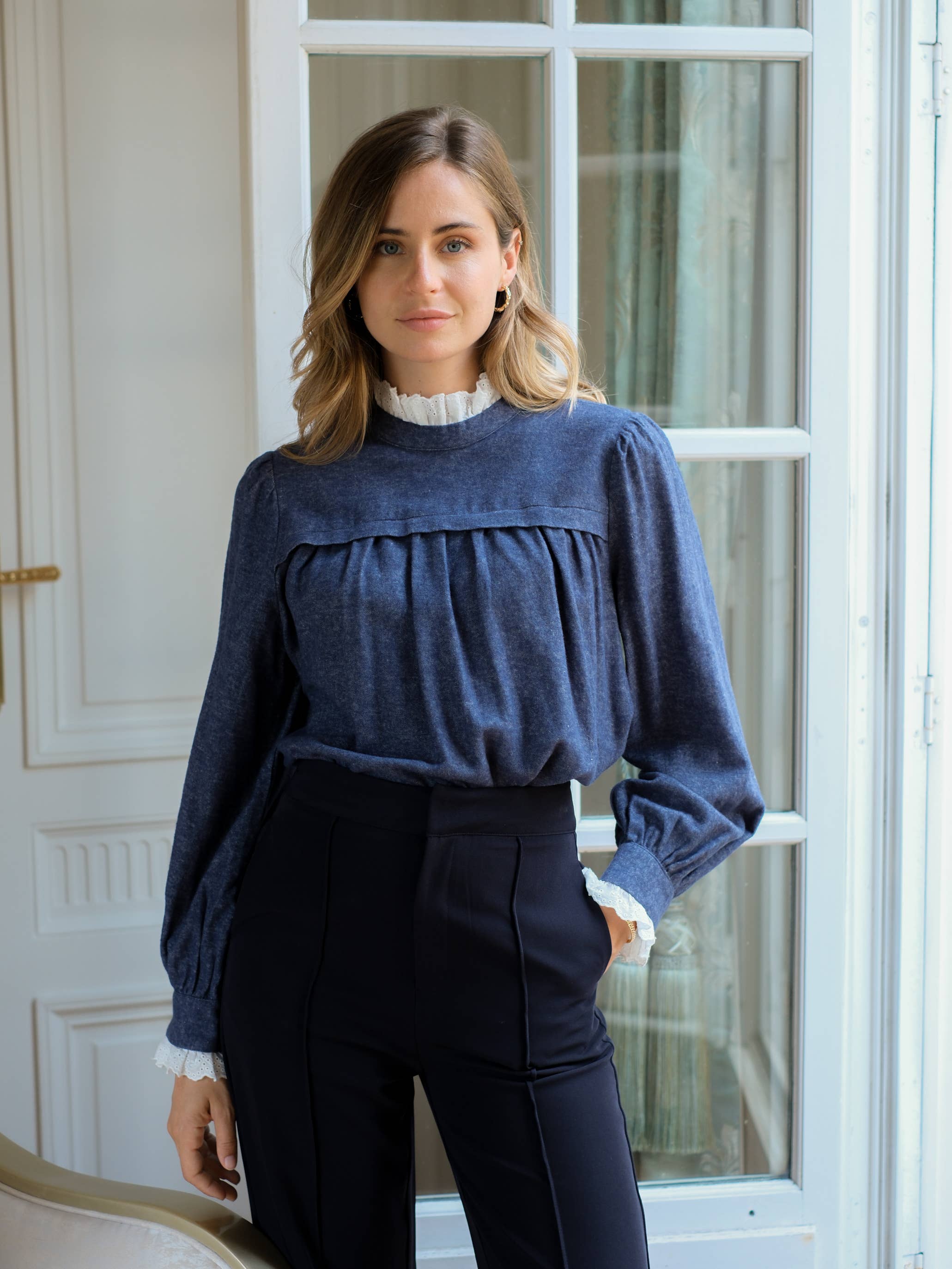 LOVIE & CO - Wholesale Blouse - Women's - Lace blouse with ruffled collar and cuffs - ASD96337-KAI2